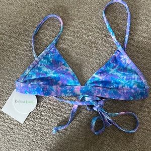 Kunlani Kinis girls (women’s) triangle top size small